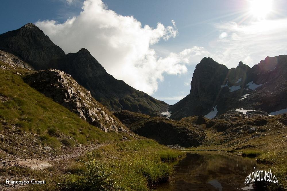 005 Verso il passo di Valsecca, tra i Diavoli e il Poris.jpg